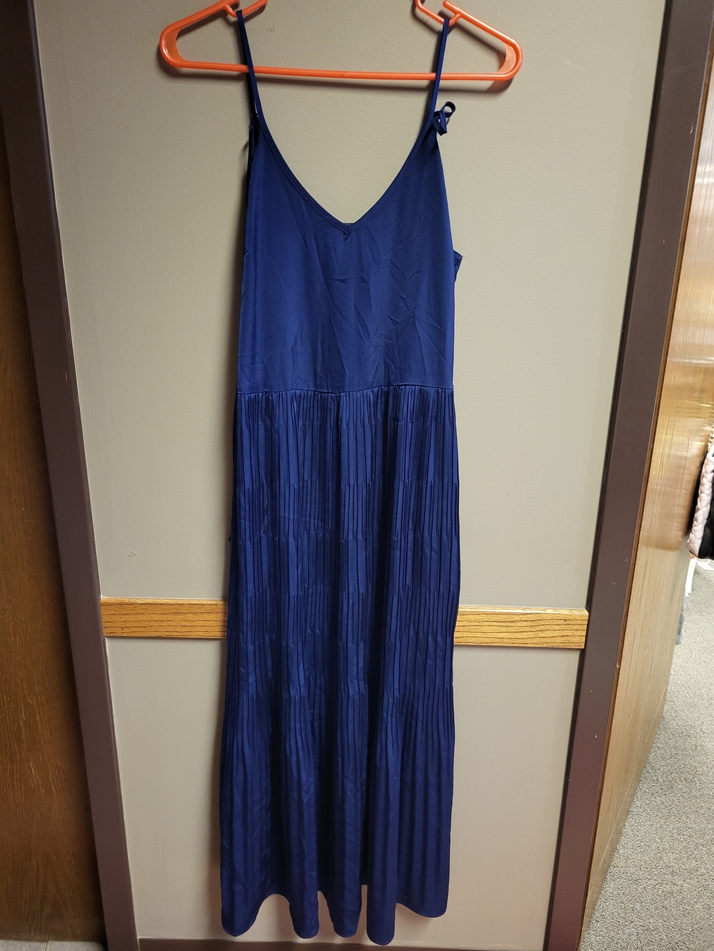 Current Air Navy Blue Pleated Maxi Dress V-Neck Beach Minimalist